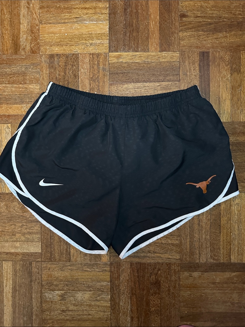 Nike Texas Longhorns Dri-FIT Tempo Running Shorts Women’s M Black